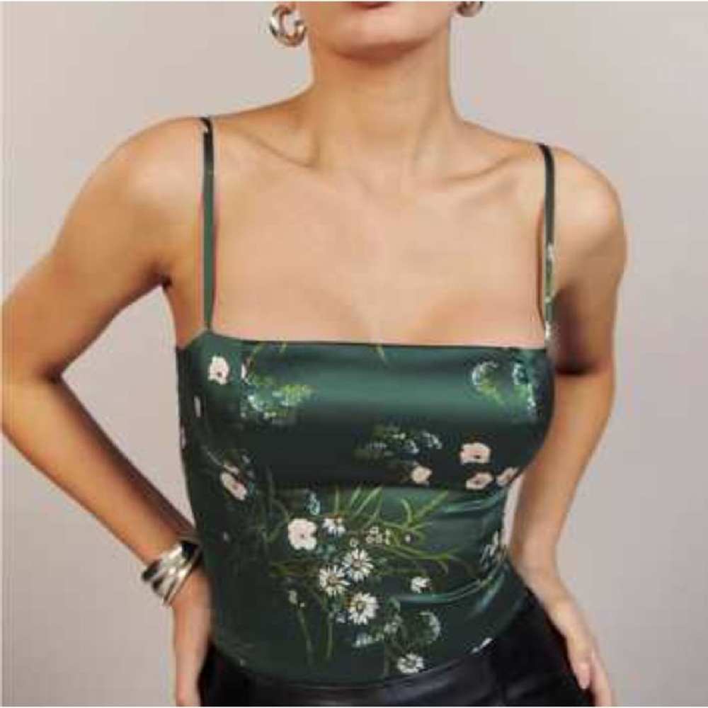 Like New Silk Reformation Overland Top Green Floral Size 2